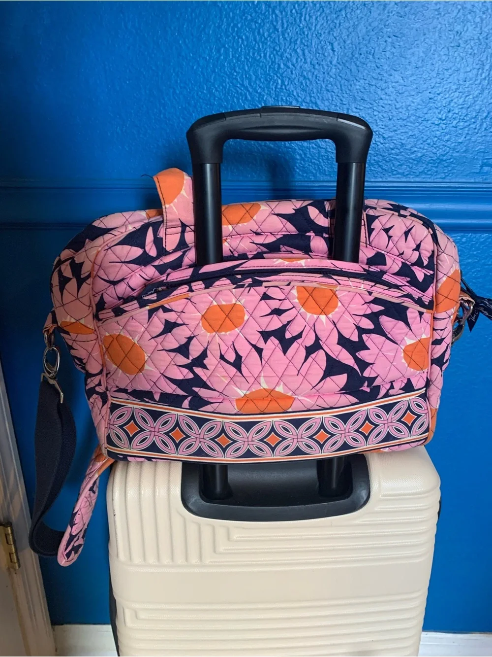 Vera Bradley Quilted Pink & Orange Patterned Women’s Laptop Travel Bag